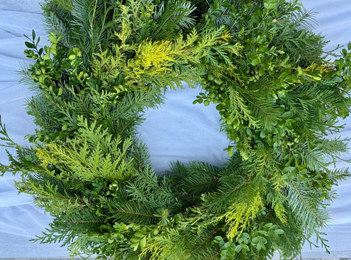 Sip & Create: Holiday Wreaths with Flori