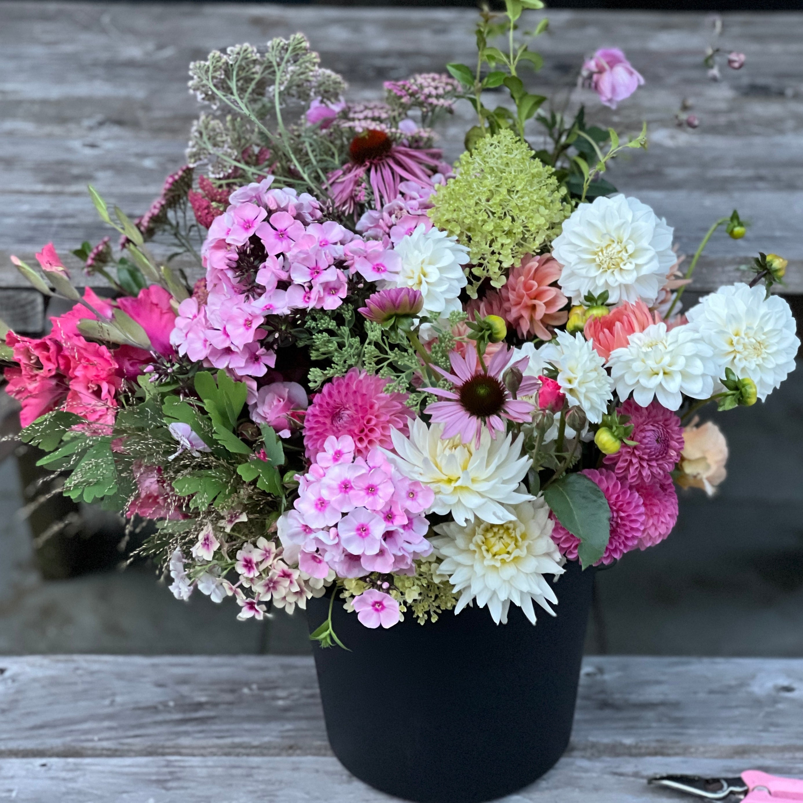 flori flowers flower subscription woodinville wa